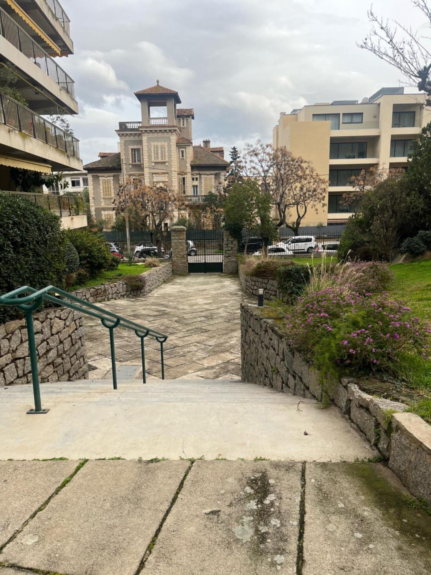 Appartement Douillet En Ville Ajaccio  Exterior photo